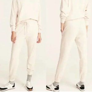 NWT JCREW Magic Rinse jogger pant in dusty Ivory